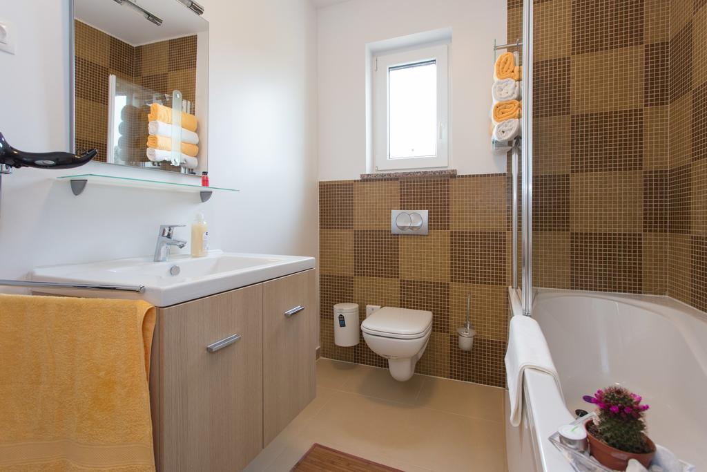Apartment Soni A4 Krk Town Exterior foto